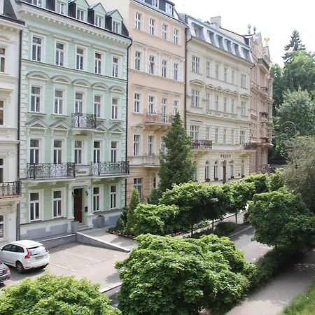 Jurincom Apartments Sadova Karlovy Vary Exterior photo