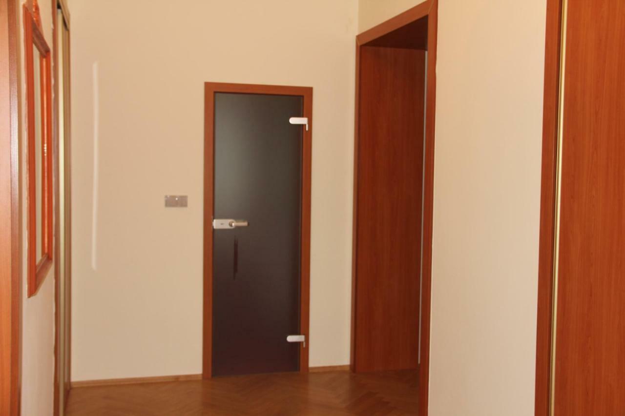 Jurincom Sadová * Karlovy Vary